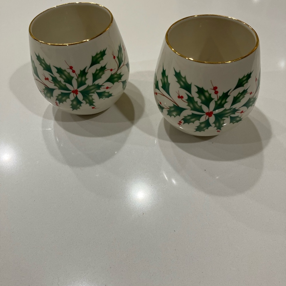 Lenox Holiday Decor Cups with Green and Gold Accents - Picture 4 of 4